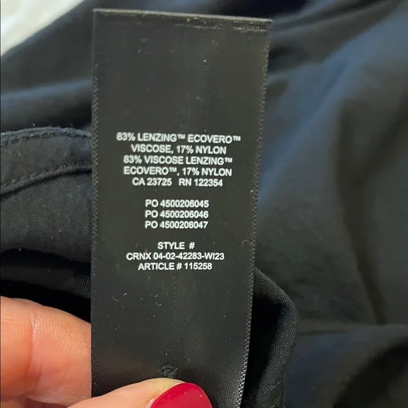 Aritzia Wilfred Black Ruched Puff Sleeve Blouse - Picture 8 of 12